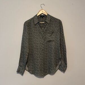 Theory Size Petit Silk Button Up Sage Patterned Dress Shirt